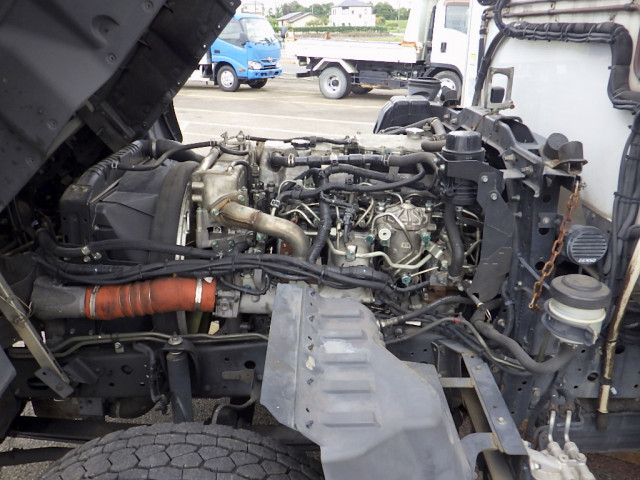 日野 レンジャー 小型 冷凍冷蔵バン TKG-FD7JKAG(94723) 29枚目
