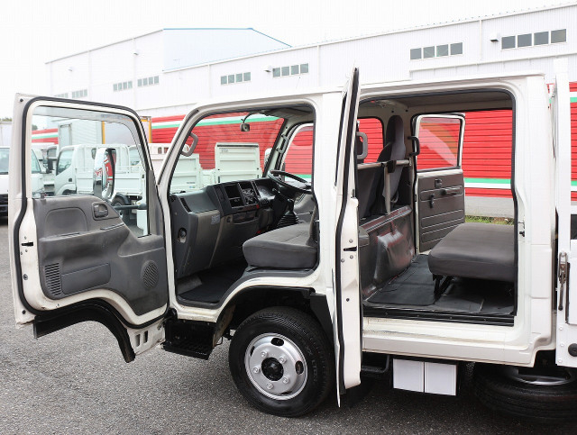 いすゞ エルフ 小型 Wキャブ TKG-NJR85A(94733) 28枚目