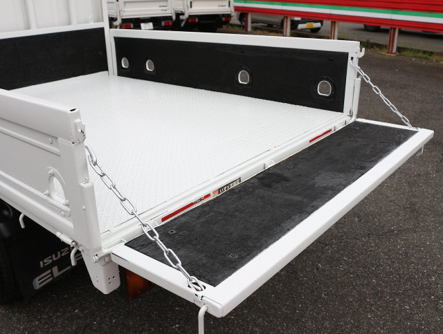 いすゞ エルフ 小型 Wキャブ TKG-NJR85A(94733) 45枚目