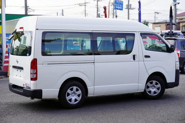 トヨタ ハイエース 小型 ライトバン CBF-TRH200K(94739) 8枚目
