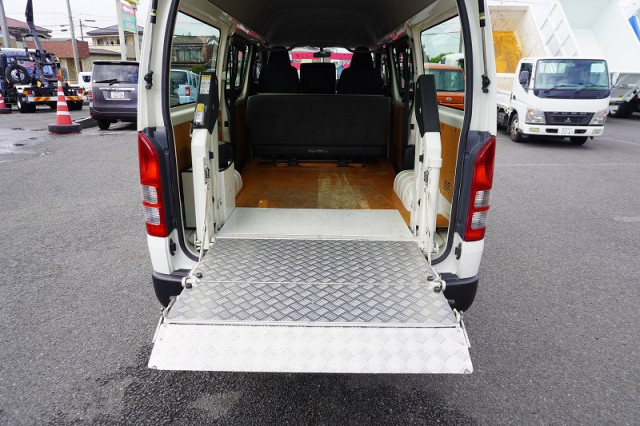 トヨタ ハイエース 小型 ライトバン CBF-TRH200K(94739) 21枚目