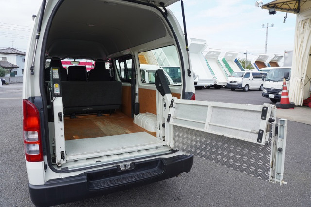 トヨタ ハイエース 小型 ライトバン CBF-TRH200K(94739) 23枚目