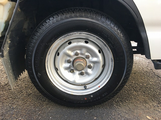 いすゞ エルフ 小型 平ボディ KR-NHR69(94743) 24枚目