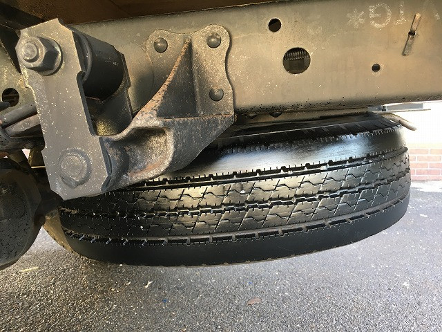 いすゞ エルフ 小型 平ボディ KR-NHR69(94743) 28枚目