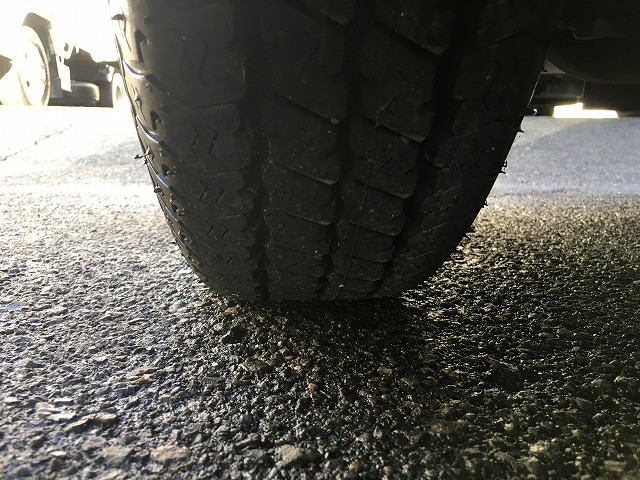 いすゞ エルフ 小型 平ボディ KR-NHR69(94743) 30枚目