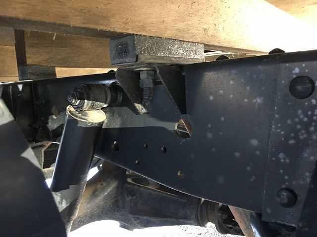 いすゞ エルフ 小型 平ボディ KR-NHR69(94743) 33枚目