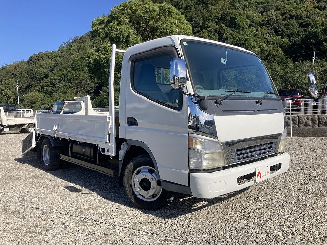 三菱ふそう キャンター 小型 平ボディ KK-FE82EE(94747) 3枚目