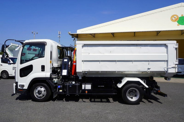 いすゞ フォワード 中型 コンテナ専用車 2RG-FRR90S2(94753) 3枚目