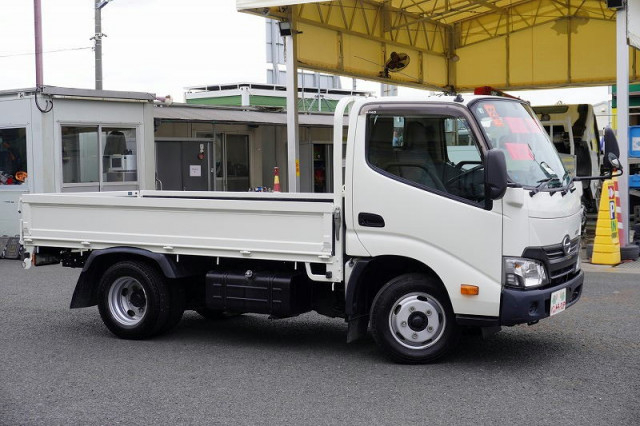日野 デュトロ 小型 平ボディ TKG-XZU605M(94756) 6枚目