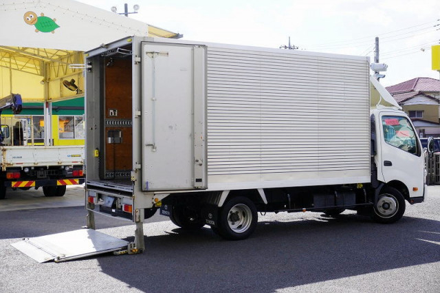 トヨタ ダイナ 小型 アルミバン TKG-XZU710(94757) 9枚目