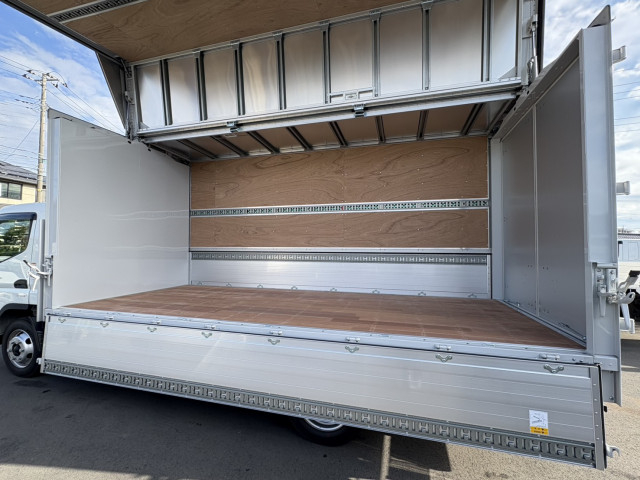 三菱ふそう キャンター 小型 アルミウィング 2PG-FEB90(94832) 16枚目