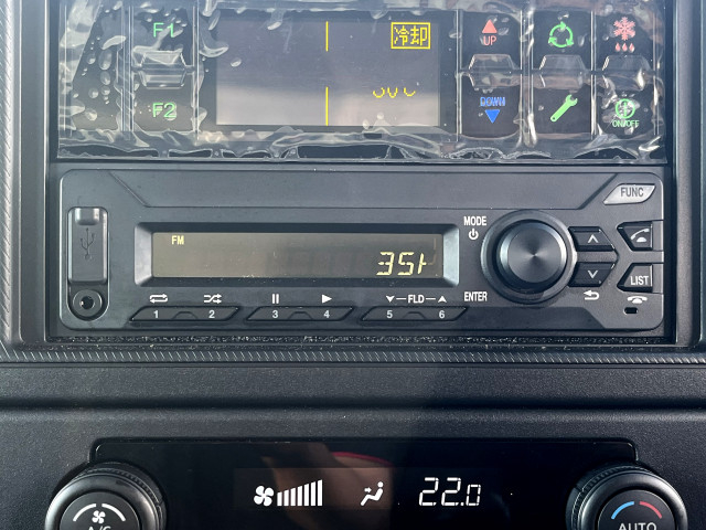 いすゞ エルフ 小型 冷凍冷蔵バン 2RG-NJR88AM(94833) 21枚目