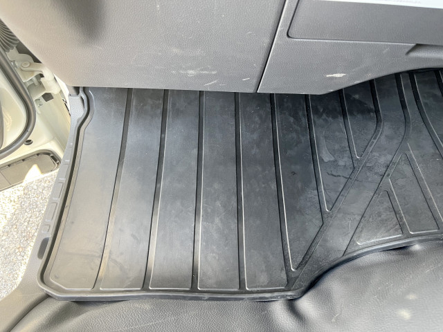 いすゞ エルフ 小型 冷凍冷蔵バン 2RG-NJR88AM(94833) 31枚目