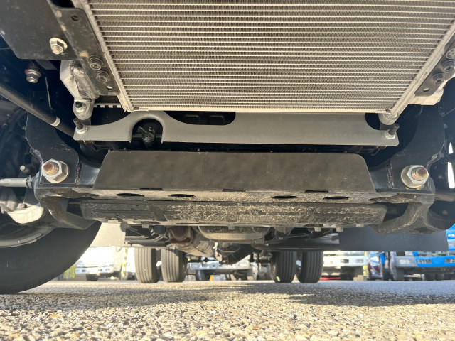 いすゞ エルフ 小型 冷凍冷蔵バン 2RG-NJR88AM(94833) 39枚目