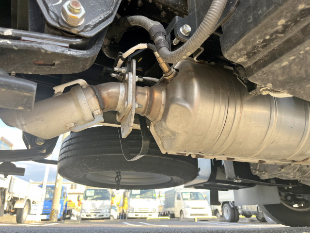 いすゞ エルフ 小型 冷凍冷蔵バン 2RG-NJR88AM(94833) 40枚目