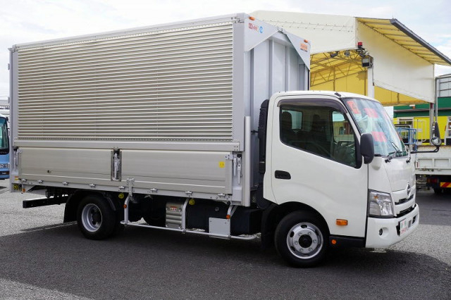 日野 デュトロ 小型 アルミウィング 2RG-XZU712M(94836) 6枚目