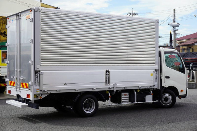 日野 デュトロ 小型 アルミウィング 2RG-XZU712M(94836) 8枚目