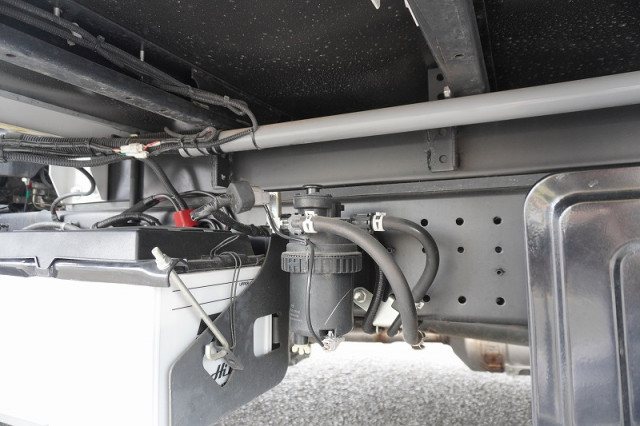 日野 デュトロ 小型 アルミウィング 2RG-XZU712M(94836) 13枚目