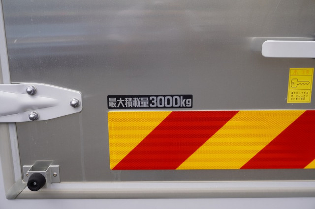 日野 デュトロ 小型 アルミウィング 2RG-XZU712M(94836) 25枚目