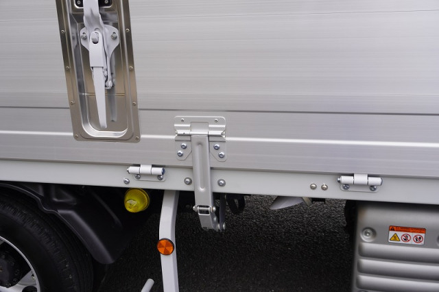 日野 デュトロ 小型 アルミウィング 2RG-XZU712M(94836) 27枚目