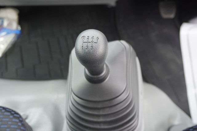 日野 デュトロ 小型 アルミウィング 2RG-XZU712M(94836) 30枚目