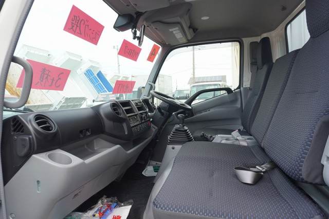 日野 デュトロ 小型 アルミウィング 2RG-XZU712M(94836) 37枚目