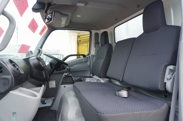 日野 デュトロ 小型 アルミウィング 2RG-XZU712M(94836) 38枚目