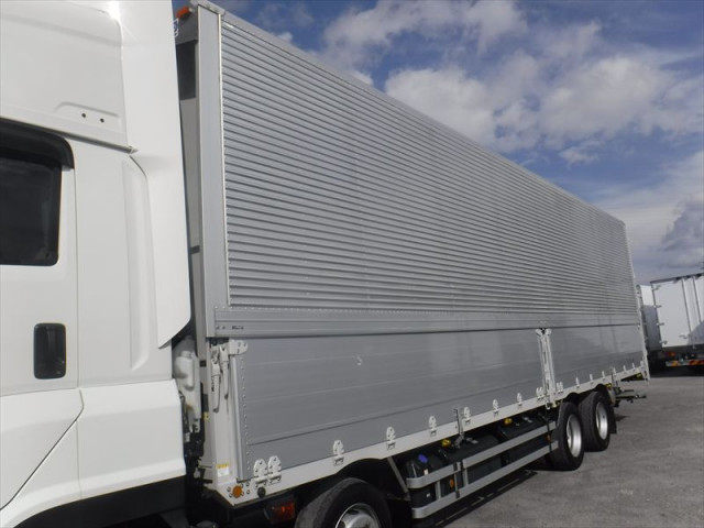 いすゞ ギガ 大型 アルミウィング 2PG-CYJ77D(94838) 2枚目