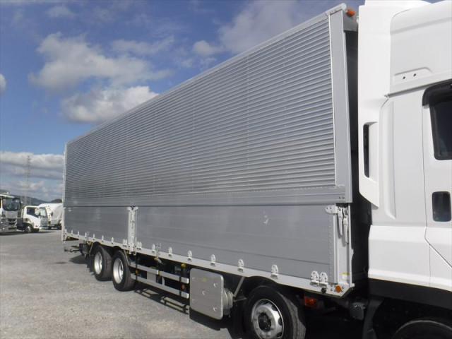 いすゞ ギガ 大型 アルミウィング 2PG-CYJ77D(94838) 7枚目