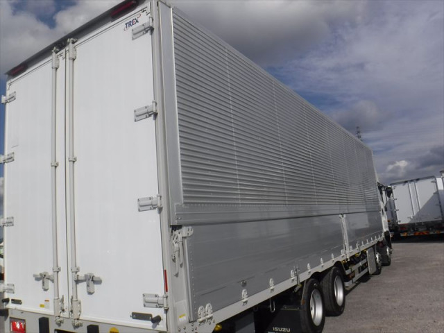 いすゞ ギガ 大型 アルミウィング 2PG-CYJ77D(94838) 15枚目