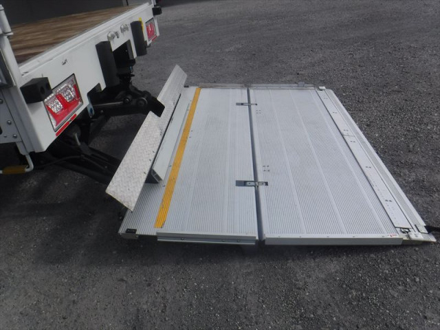 いすゞ ギガ 大型 アルミウィング 2PG-CYJ77D(94838) 39枚目