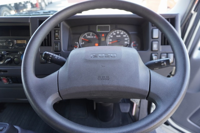 いすゞ エルフ 小型 アルミバン TPG-NPR85AN(94840) 28枚目