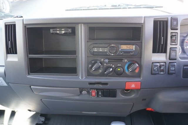 いすゞ エルフ 小型 アルミバン TPG-NPR85AN(94840) 30枚目