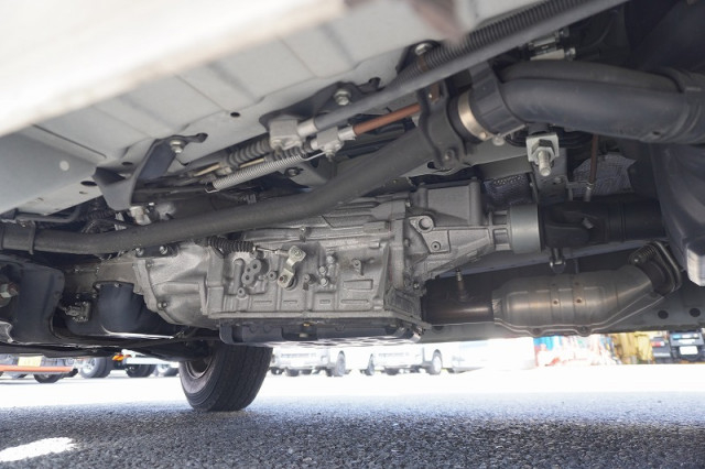 トヨタ ハイエース 小型 ライトバン CBF-TRH200V(94841) 13枚目