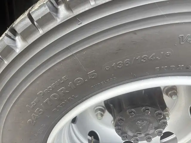 日野 プロフィア 小型 アルミウィング 2DG-FW1AHC(94844) 17枚目