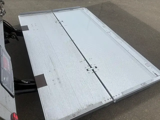 日野 プロフィア 小型 アルミウィング 2DG-FW1AHC(94843) 26枚目