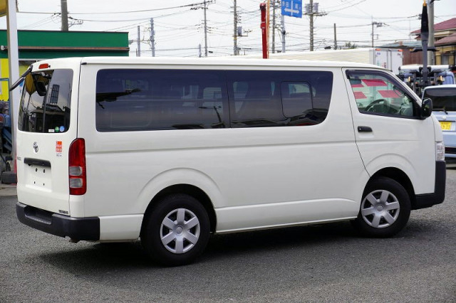 トヨタ ハイエース 小型 ライトバン CBF-TRH200V(94846) 8枚目