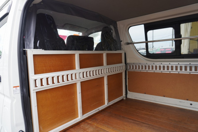 トヨタ ハイエース 小型 ライトバン CBF-TRH200V(94846) 27枚目