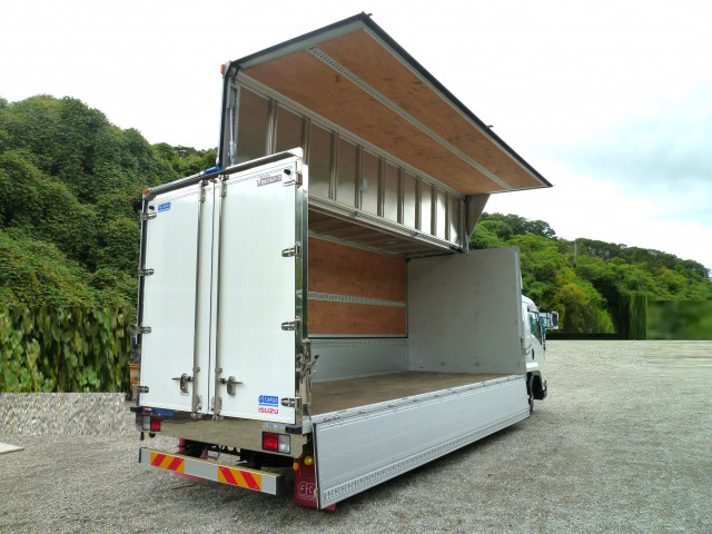 いすゞ フォワード 中型 アルミウィング 2RG-FRR90T2(94847) 18枚目