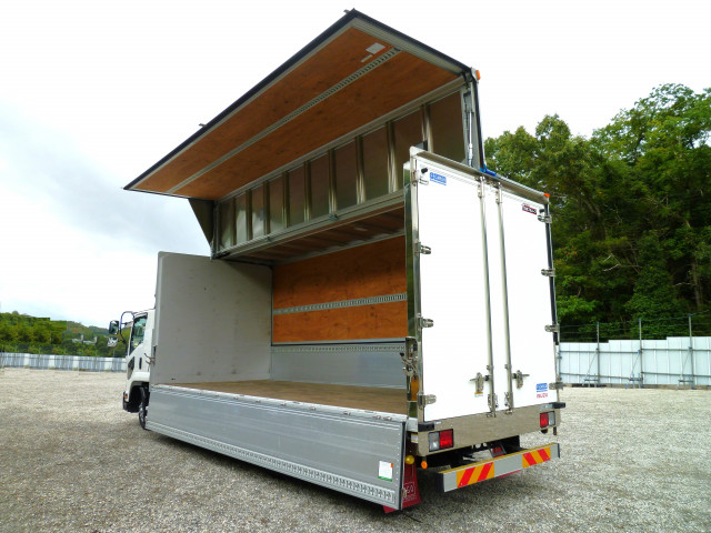 いすゞ フォワード 中型 アルミウィング 2RG-FRR90T2(94847) 19枚目