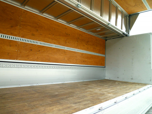 いすゞ フォワード 中型 アルミウィング 2RG-FRR90T2(94847) 20枚目