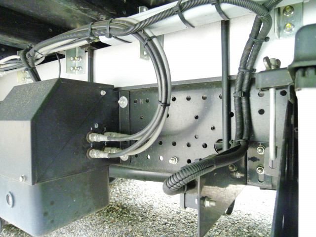 いすゞ フォワード 中型 アルミウィング 2RG-FRR90T2(94847) 36枚目