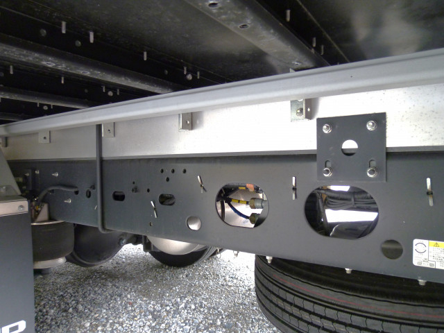 いすゞ フォワード 中型 アルミウィング 2RG-FRR90T2(94847) 38枚目