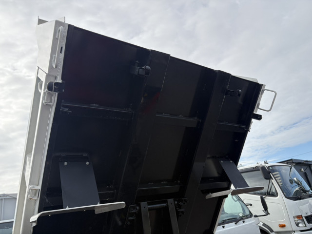 日野 デュトロ 小型 土砂ダンプ 2RG-XZU600T(94848) 16枚目