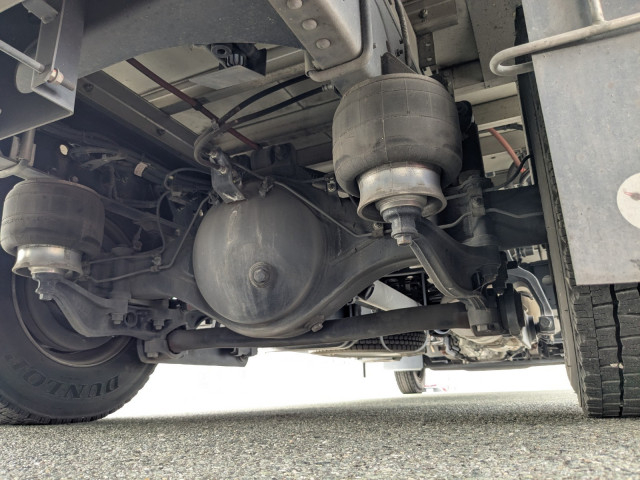 日野 レンジャー 中型 冷凍冷蔵バン 2KG-FC2ABG(94851) 18枚目