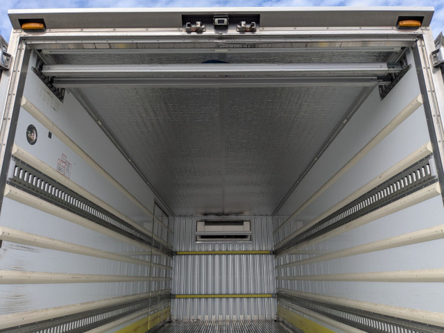 日野 レンジャー 中型 冷凍冷蔵バン 2KG-FC2ABG(94851) 21枚目