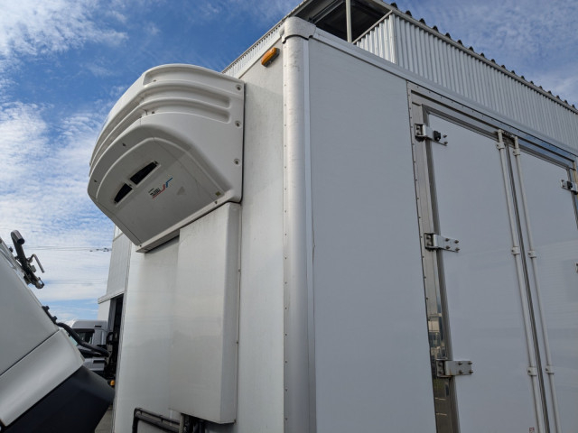 日野 レンジャー 中型 冷凍冷蔵バン 2KG-FC2ABG(94851) 41枚目