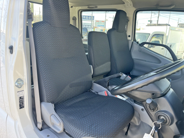 トヨタ ダイナ 小型 Wキャブ 2PG-GDY281(94854) 15枚目