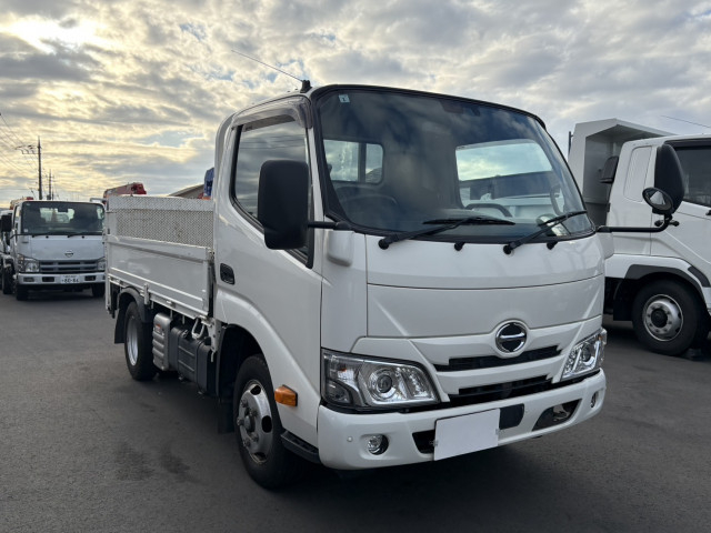 日野 デュトロ 小型 平ボディ 2RG-XZC605M(94858) 2枚目