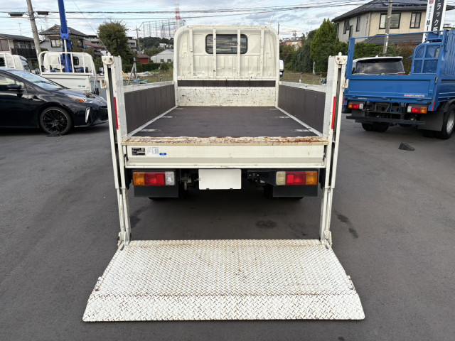 日野 デュトロ 小型 平ボディ 2RG-XZC605M(94858) 9枚目